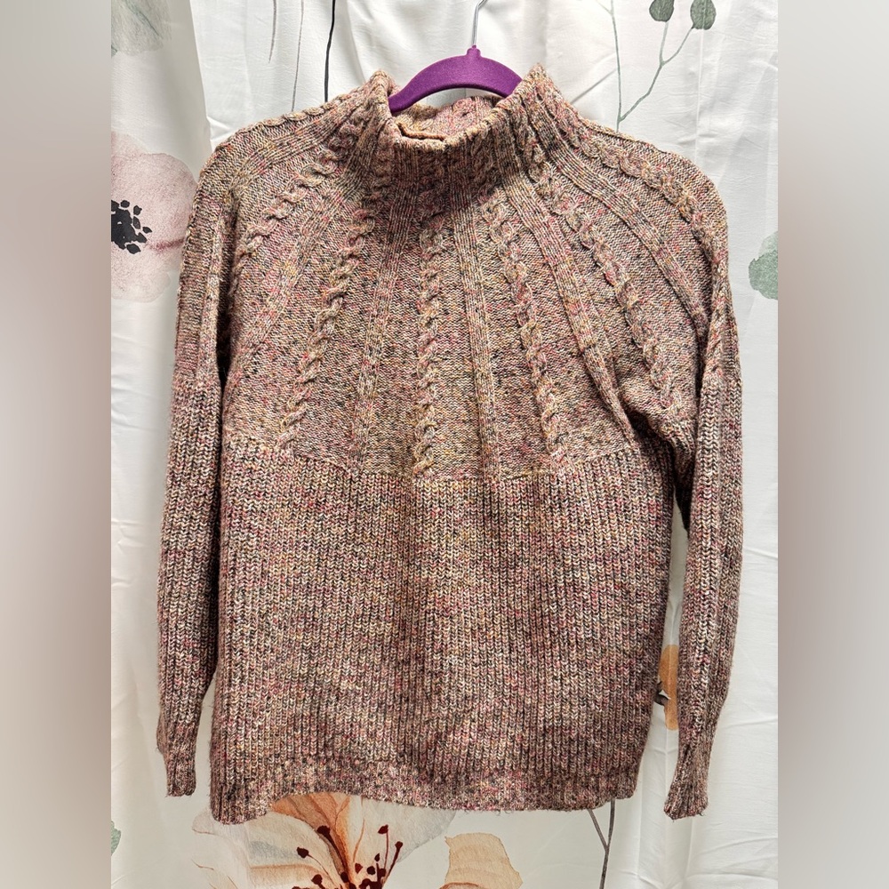 Leo & Nicole Multicolor Knit Sweater